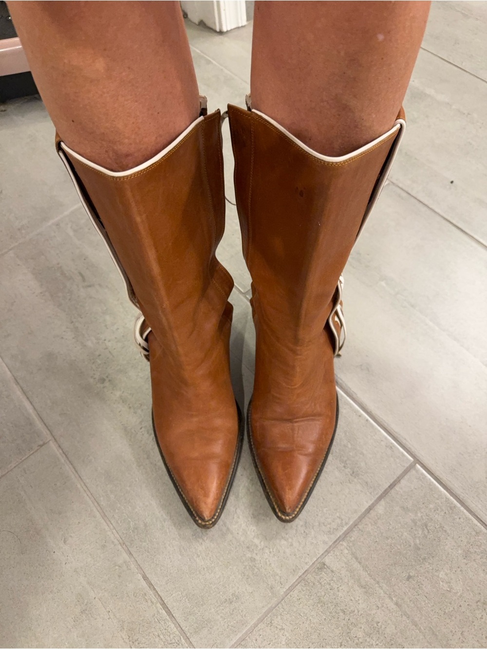 Custom Handmade Leather boots  made by Francisco Sarabia